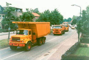 1984 Déménagement du siège social à Nuenen