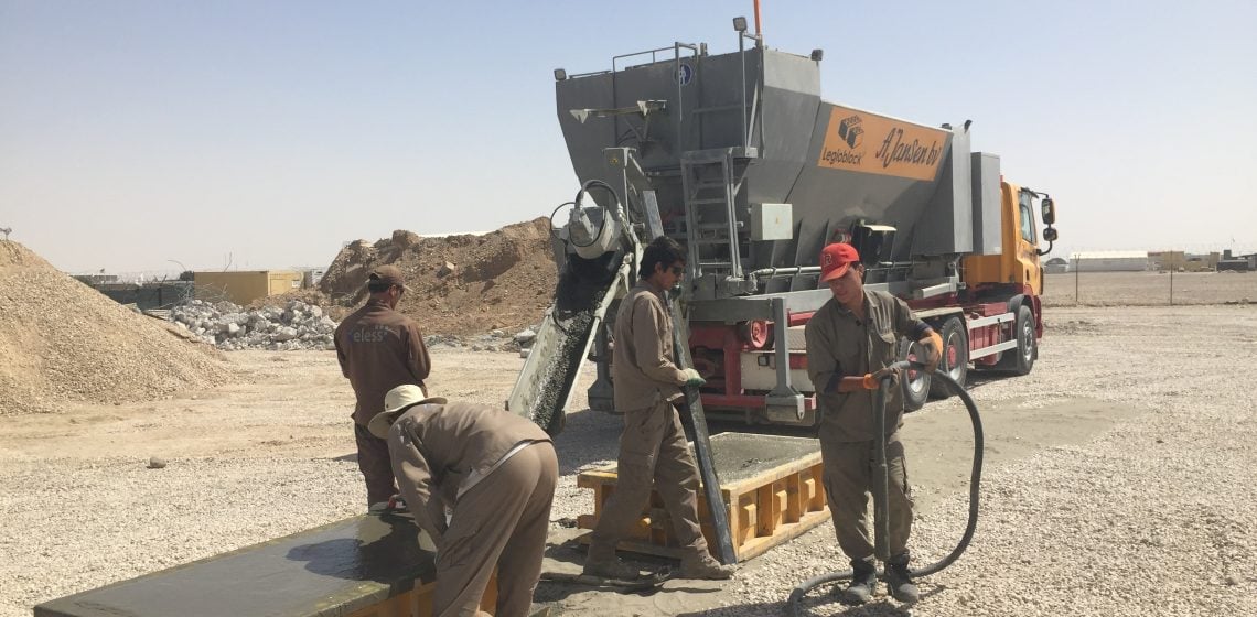 Mobiele betonfabriek in Afghanistan